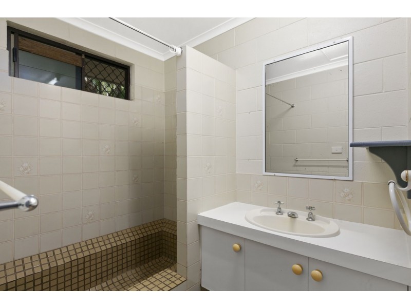 2/30 Strombus Avenue, Trinity Beach QLD 4879