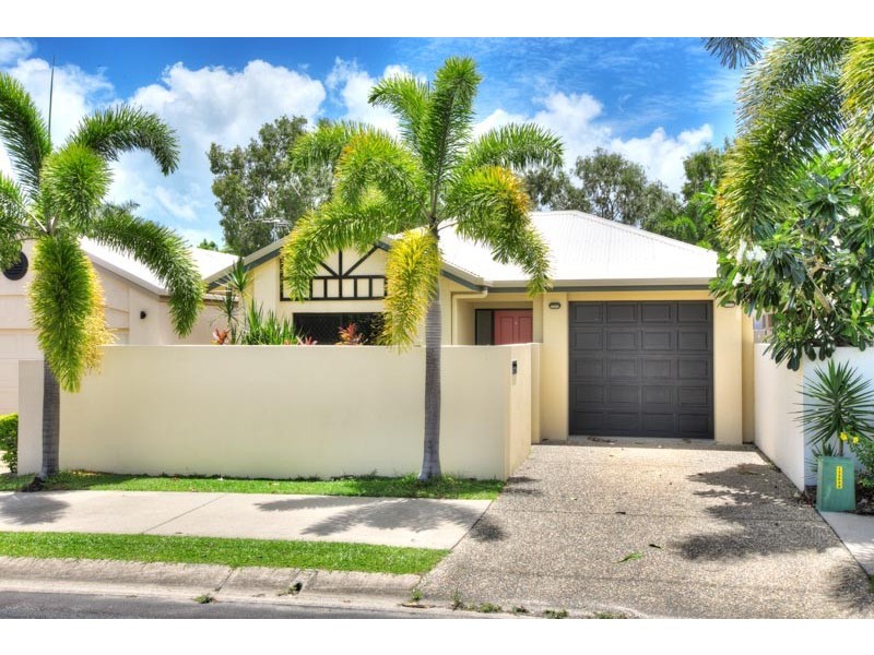 Palm Cove QLD 4879