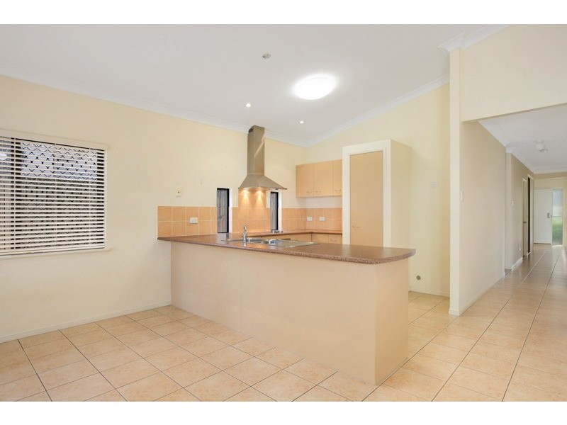 Palm Cove QLD 4879