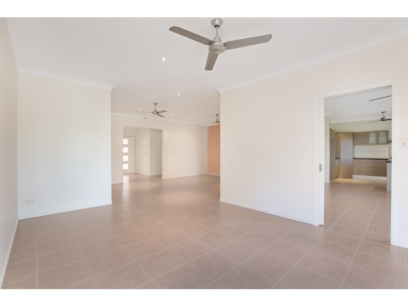 Kewarra Beach QLD 4879