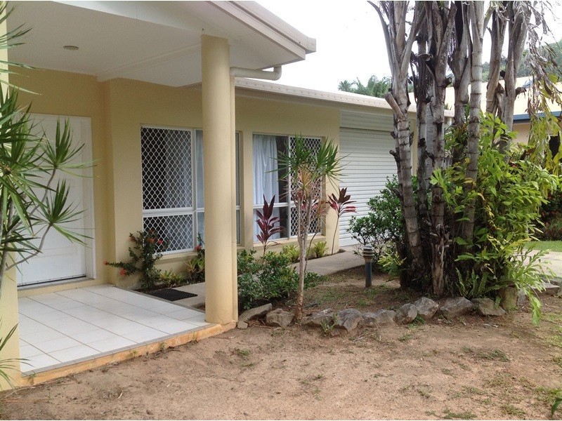 8 Isaac Smith Close, Kewarra Beach QLD 4879