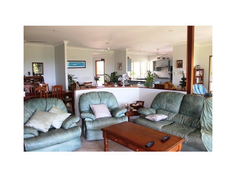 14 Nimrod Close, Speewah QLD 4881