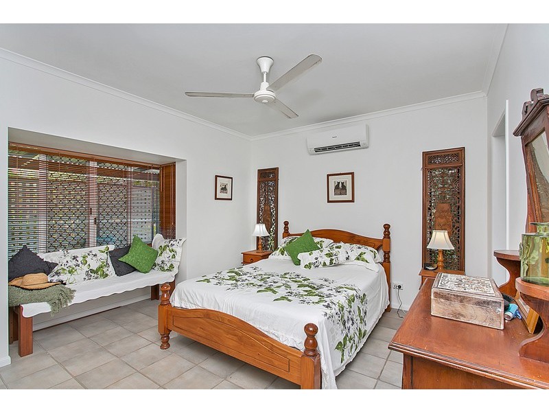 Kewarra Beach QLD 4879