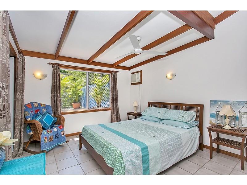 Kewarra Beach QLD 4879