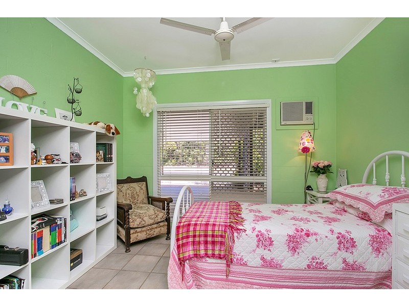 Kewarra Beach QLD 4879