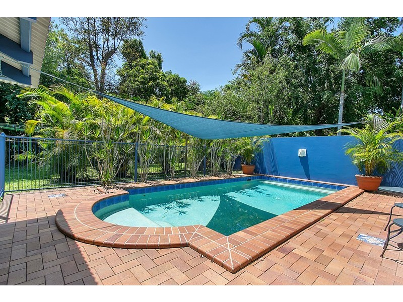 Kewarra Beach QLD 4879