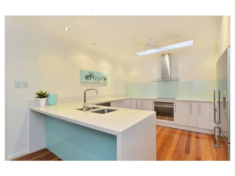 57 Arlington Esplanade, Clifton Beach QLD 4879