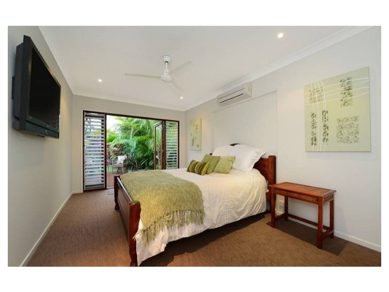 57 Arlington Esplanade, Clifton Beach QLD 4879
