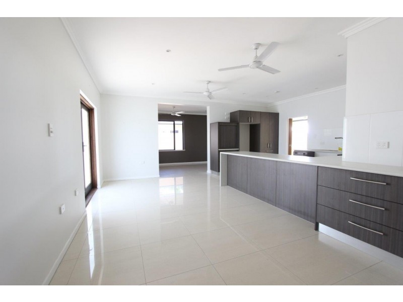 26 Manus Street, Trinity Beach QLD 4879