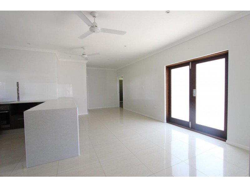 26 Manus Street, Trinity Beach QLD 4879