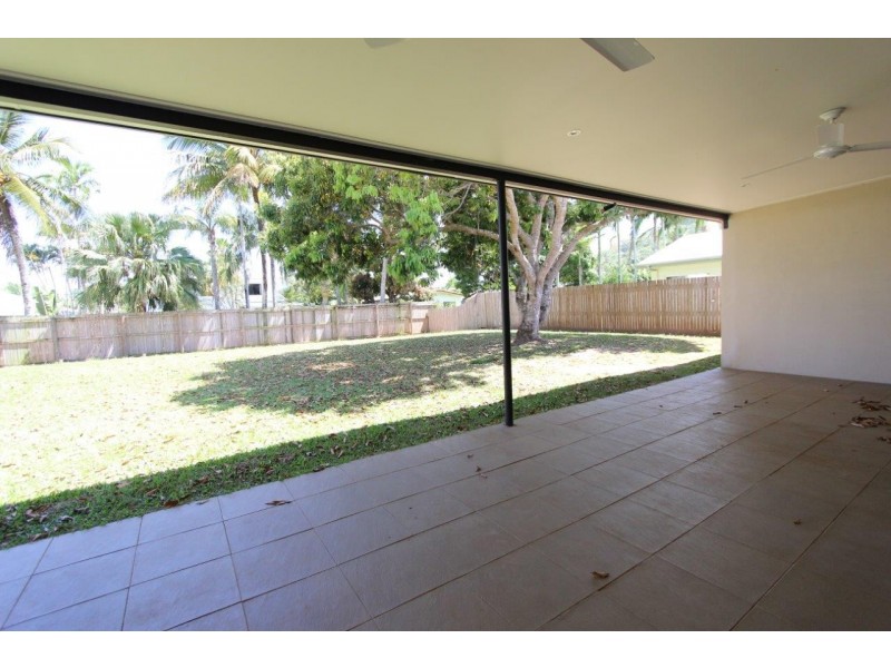 26 Manus Street, Trinity Beach QLD 4879