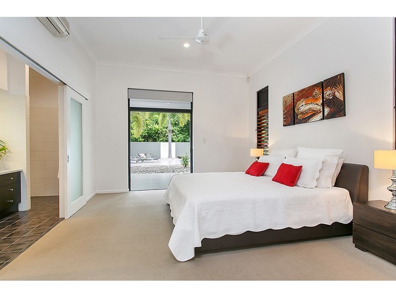 11 Bramble Street, Clifton Beach QLD 4879