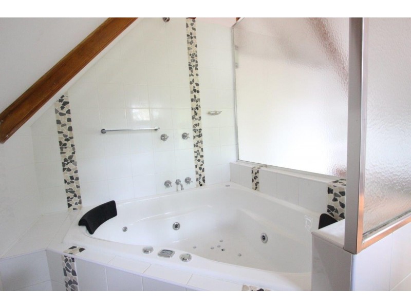 10 Strombus Ave, Trinity Beach QLD 4879