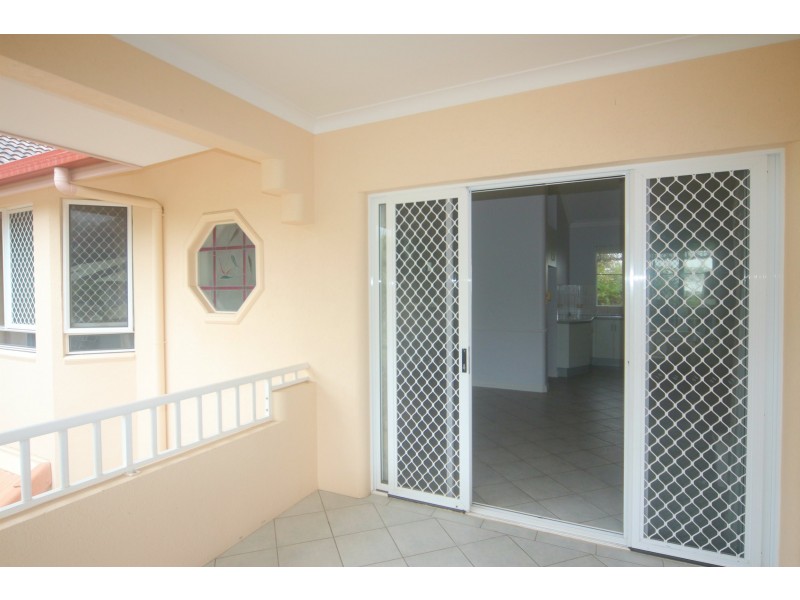 5/95 Moore Street, Trinity Beach QLD 4879