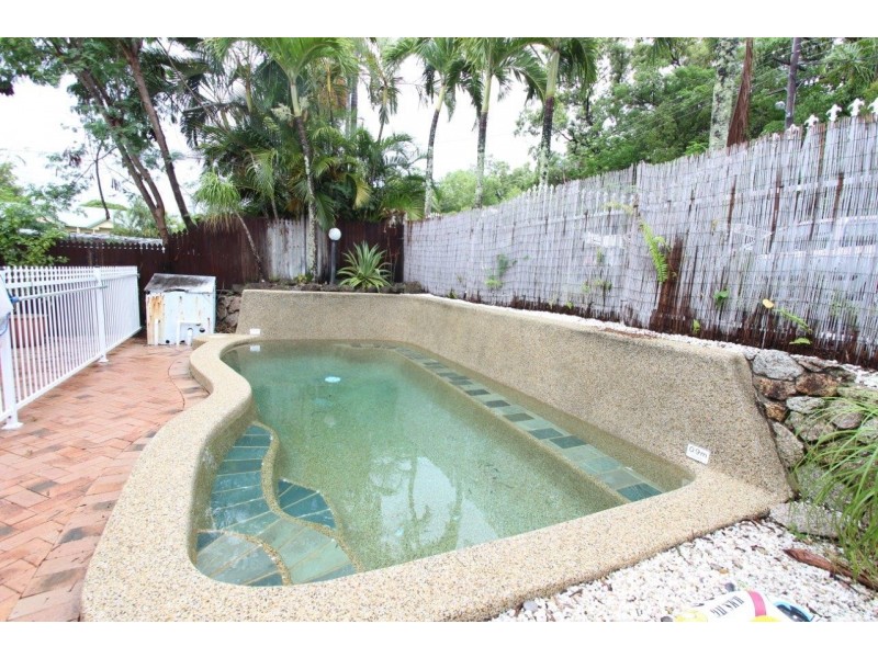 5/95 Moore Street, Trinity Beach QLD 4879
