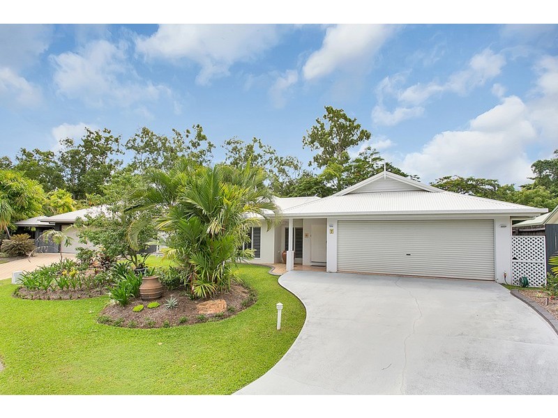 Clifton Beach QLD 4879