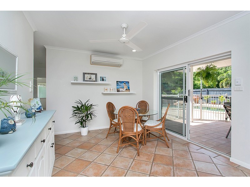 Clifton Beach QLD 4879