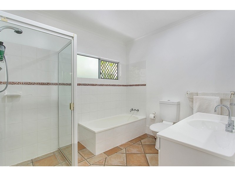 Clifton Beach QLD 4879
