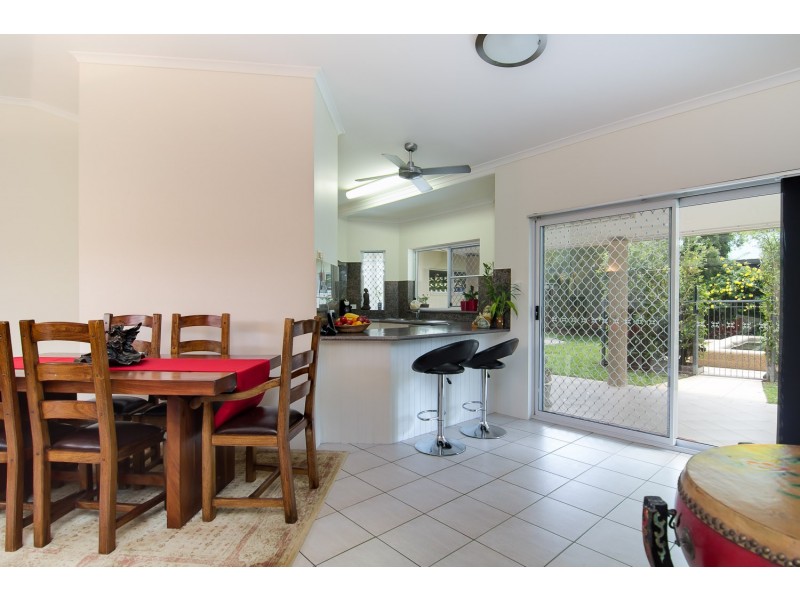 3 Castaways Close, Kewarra Beach QLD 4879