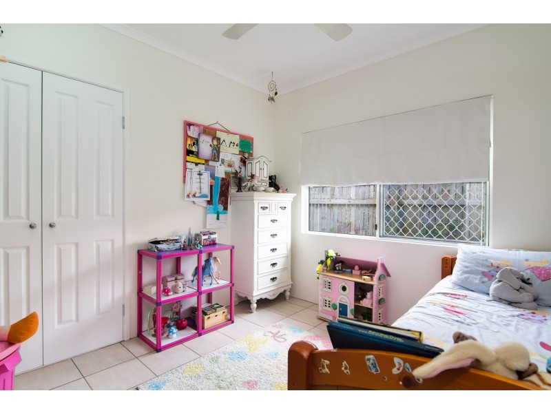 3 Castaways Close, Kewarra Beach QLD 4879