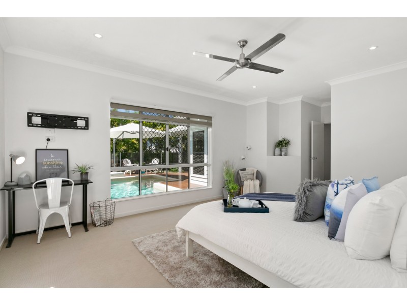 27 Bowline Place, Trinity Beach QLD 4879