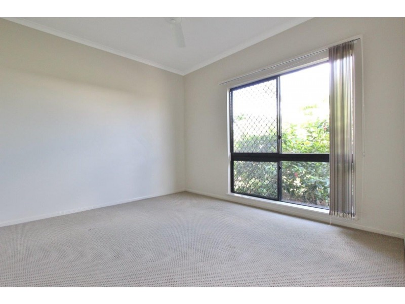 20 Fossilbrook Bend, Trinity Park QLD 4879