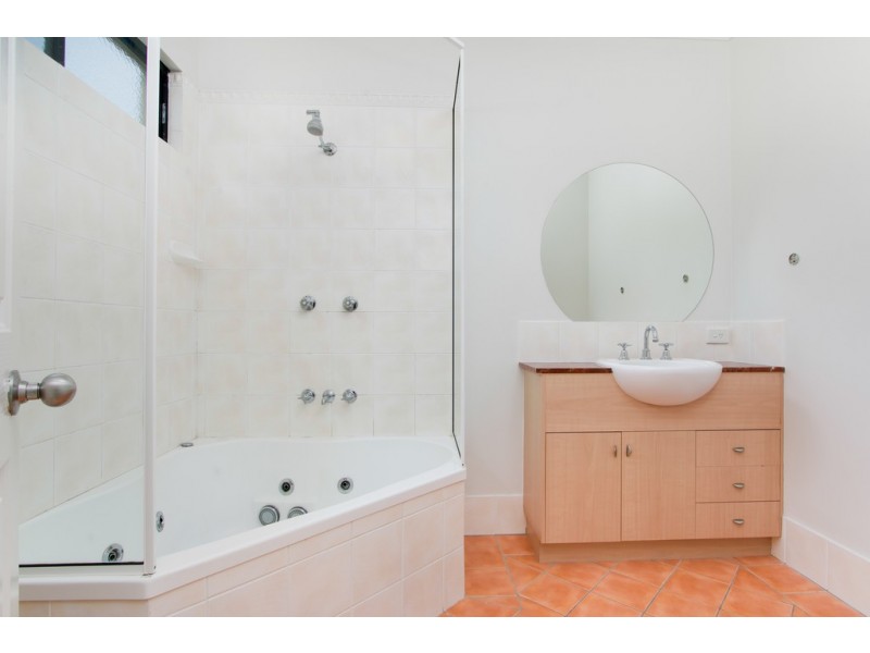 13/106 Moore Street, Trinity Beach QLD 4879