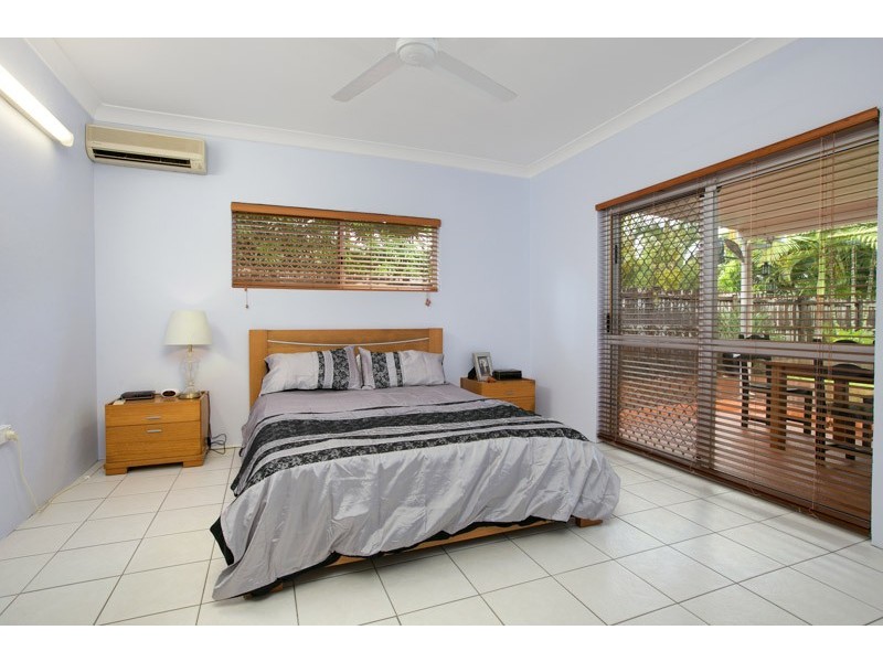 Trinity Beach QLD 4879