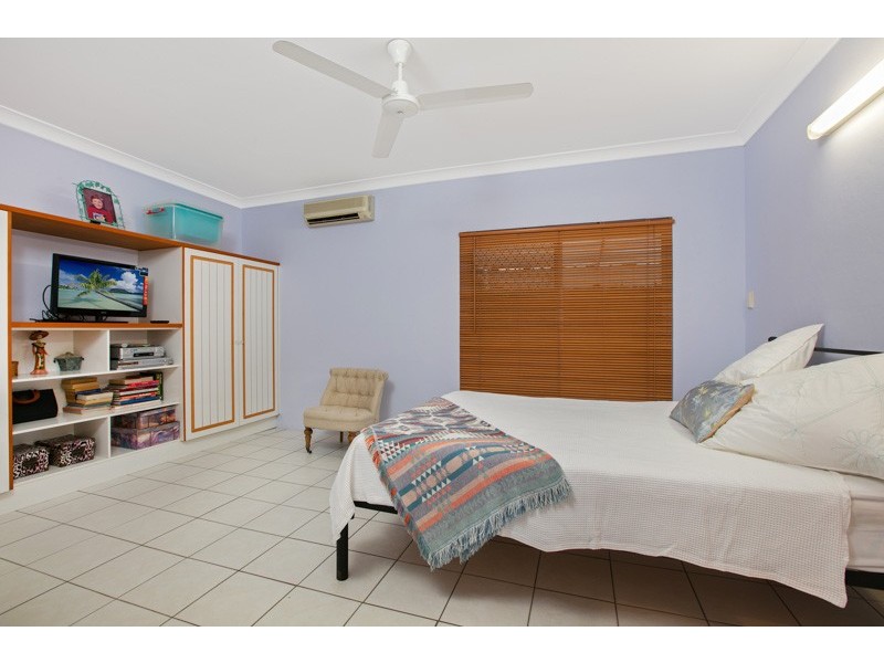 Trinity Beach QLD 4879
