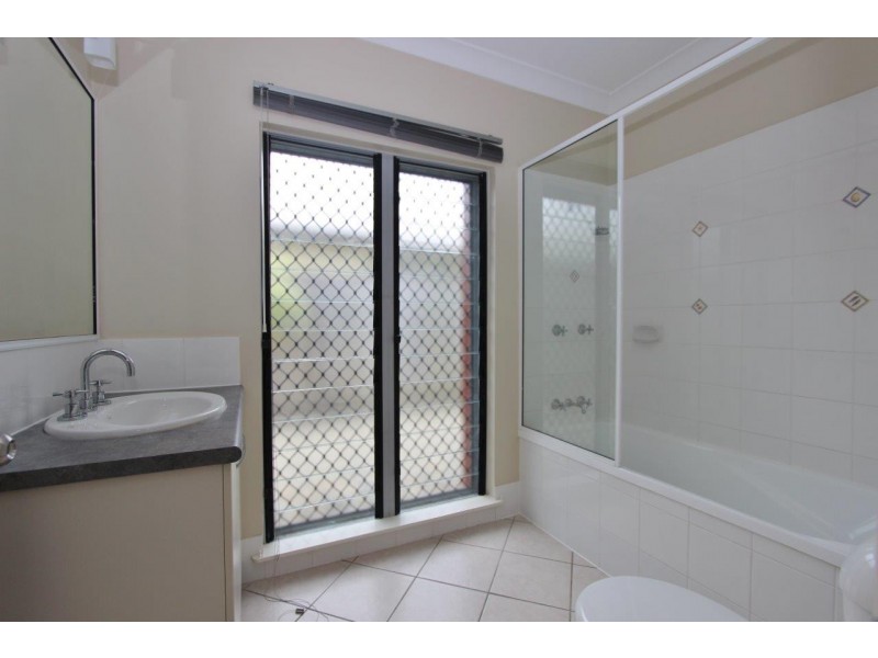 26 Narabeen Street, Kewarra Beach QLD 4879