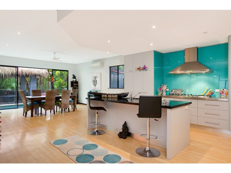 Clifton Beach QLD 4879