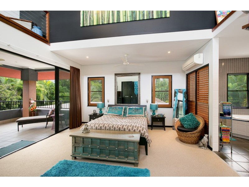 Clifton Beach QLD 4879