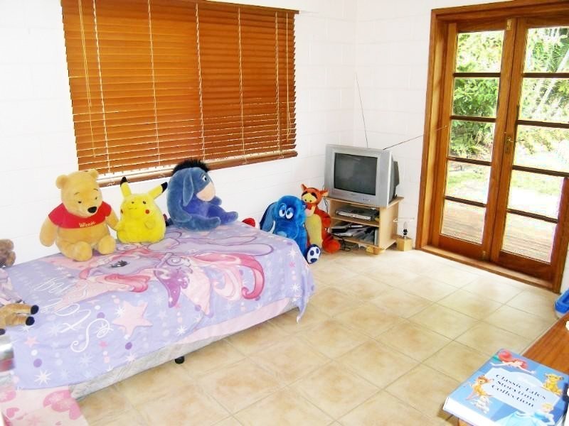 Trinity Beach QLD 4879