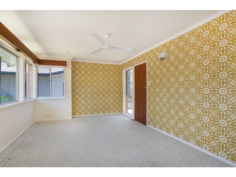 8 Lae Street, Trinity Beach QLD 4879