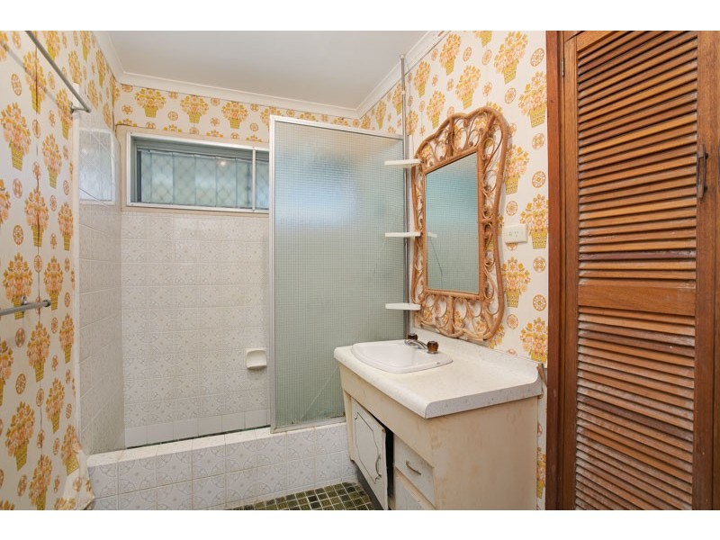 8 Lae Street, Trinity Beach QLD 4879