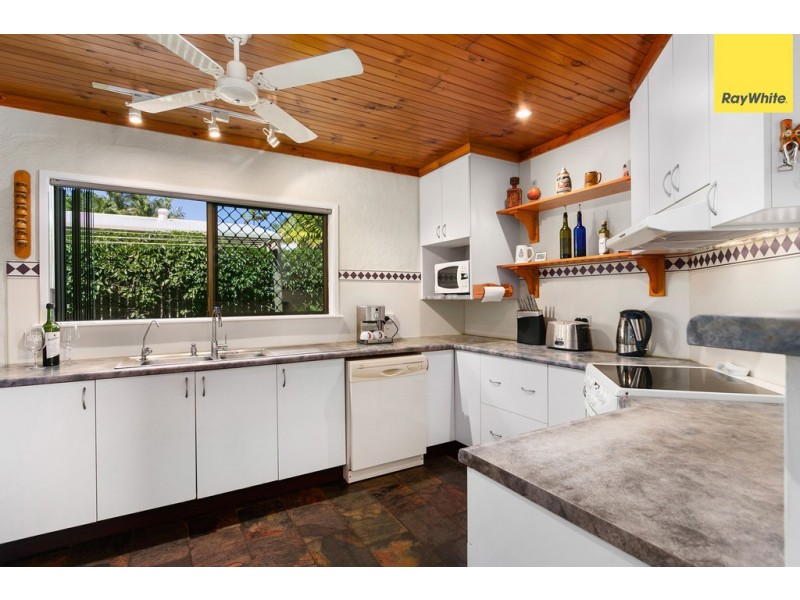 14 Manus Street, Trinity Beach QLD 4879