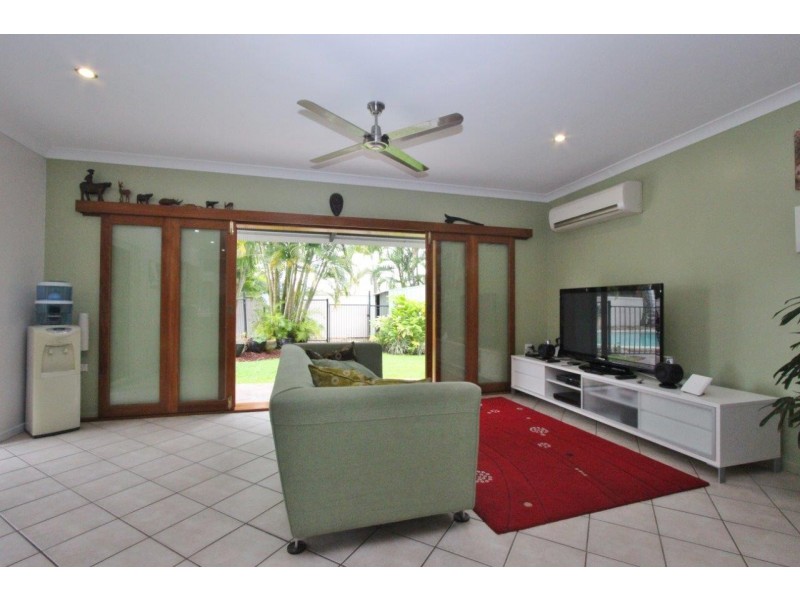 15 Ilse Close, Clifton Beach QLD 4879