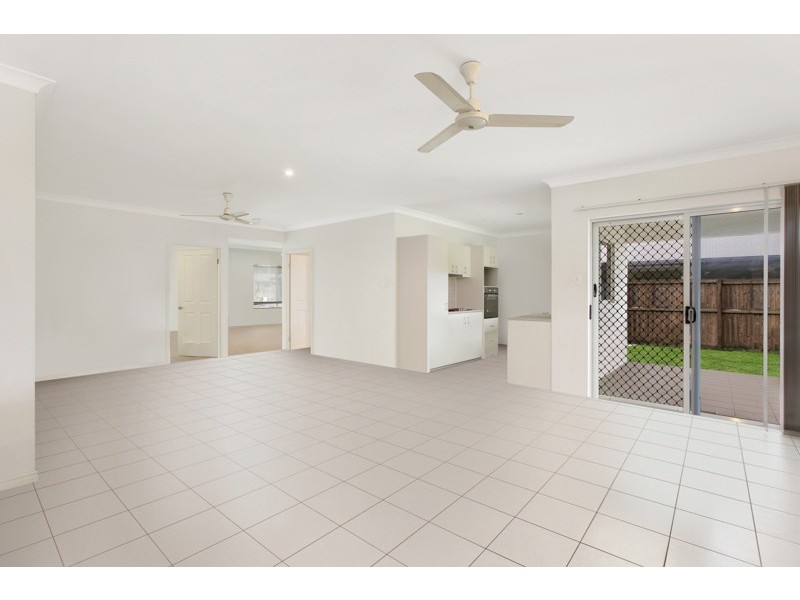 Trinity Beach QLD 4879