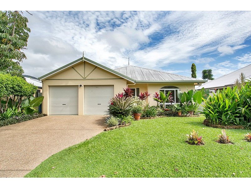 12 Moore Road, Kewarra Beach QLD 4879
