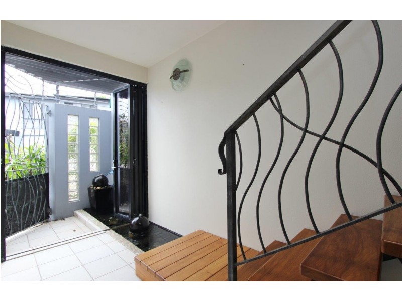15/22-24 Oyster Court, Trinity Beach QLD 4879