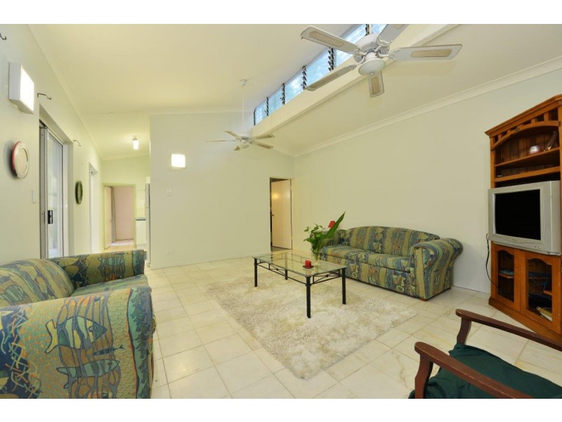 Clifton Beach QLD 4879