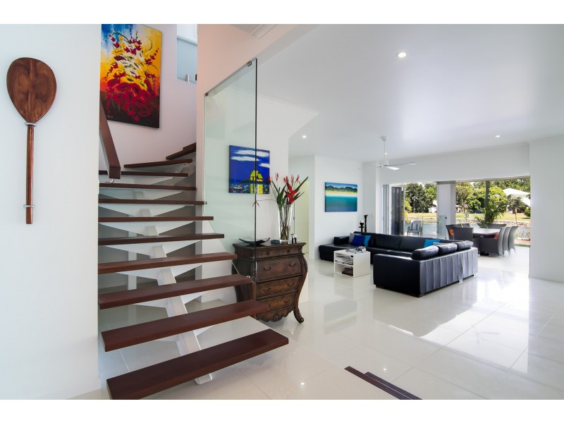 Trinity Beach QLD 4879