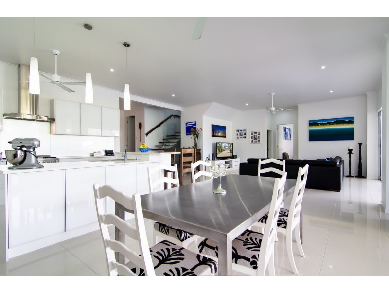 Trinity Beach QLD 4879