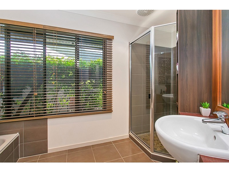 7 Everglades Street, Palm Cove QLD 4879