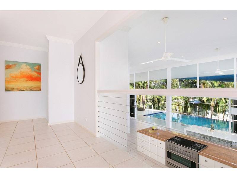 51 Crowsnest Terrace, Trinity Beach QLD 4879