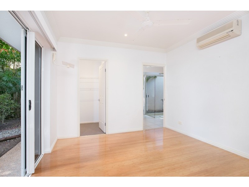 51 Crowsnest Terrace, Trinity Beach QLD 4879