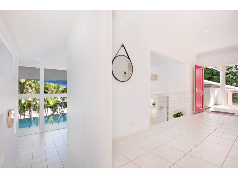 51 Crowsnest Terrace, Trinity Beach QLD 4879