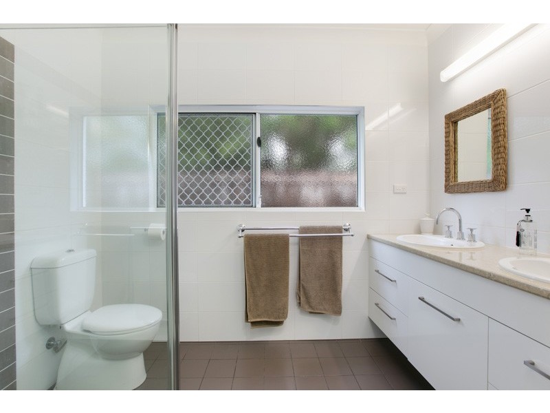 43 Trinity Beach Road, Trinity Beach QLD 4879