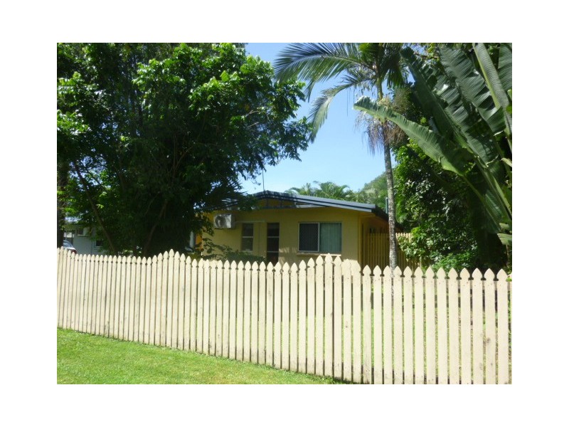 Trinity Beach QLD 4879