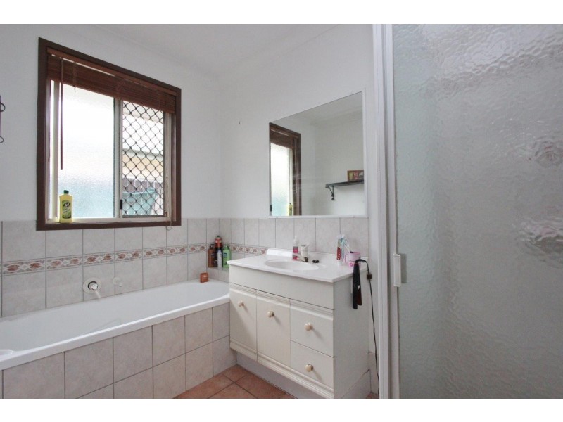 19 Cabarita Street, Kewarra Beach QLD 4879